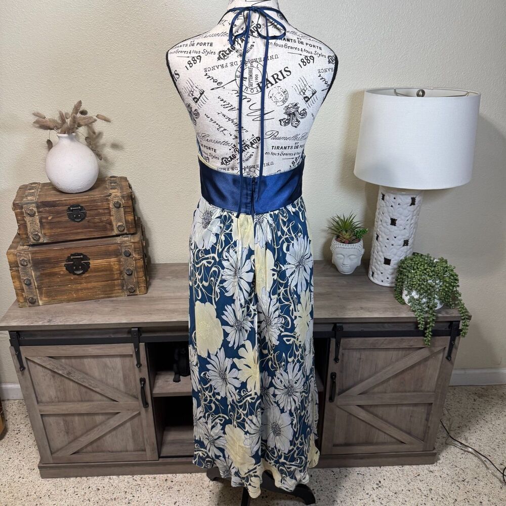 BCBG Y2k Silk Floral Babydoll Halter Maxi Dress Size 4 Bow Whimsy Fairy Bow - Picture 6 of 11